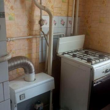 Обміняю квартиру на будинок