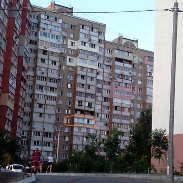 Без %. Продаж 2-ї кв. ТРОЄЩИНА. Пр-т: Червоної Калини  1. Серія КТ. ЖК Серія КТ