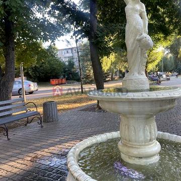Продам 2-кімнатну квартиру в самому центрі Соцгорода