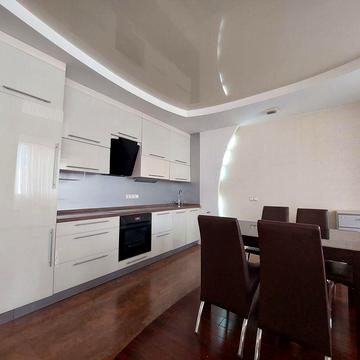 Продаж 3-кімн квартири  по вул. Олени Пчілки Дарницький район