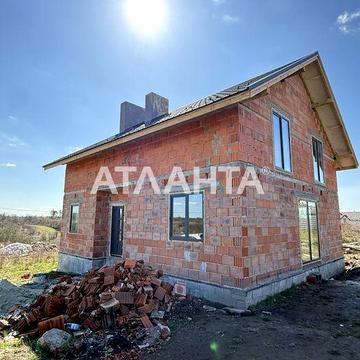 Продаж двоповерхового будинку у селі Солонка (5 хв. до Львова).