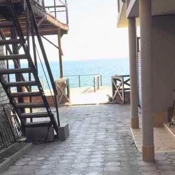 Продам двухэтажный дом у моря в  дачном кооперативе Румб, Совиньон.