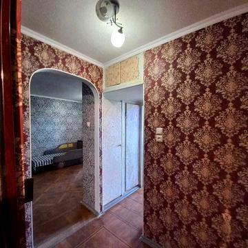 Продам 1 ком. кв. просп. Тракторостроителей, 85 11/12
