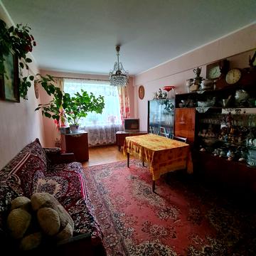 Героїв Крут вул., 3