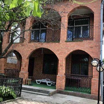 Продам большой дом на Слободке на 5 сотках