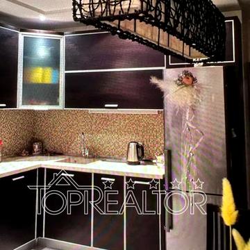 Кричевського вул., 33