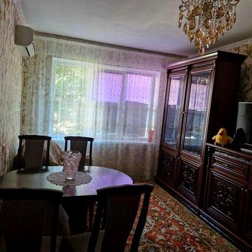 Продам 3-кімнатну квартиру в Павлограді