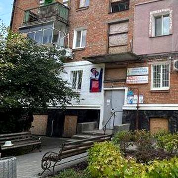 Продам 2х кімнатну квартиру в центрі міста