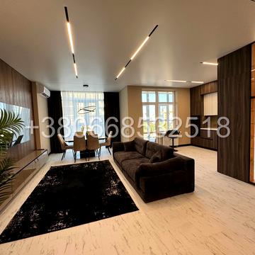 None 2400.0 USD