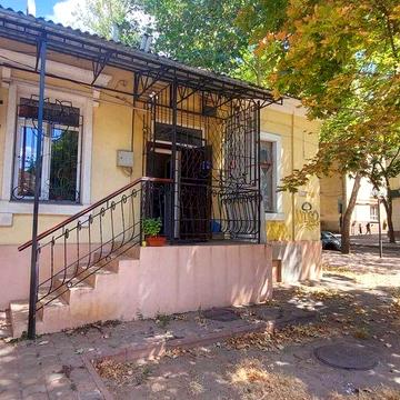 Продажа 2х комнатной квартиры. Центр! Улица Никольская!