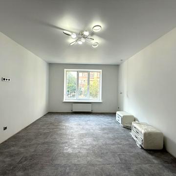 Соборна вул., 105б/4
