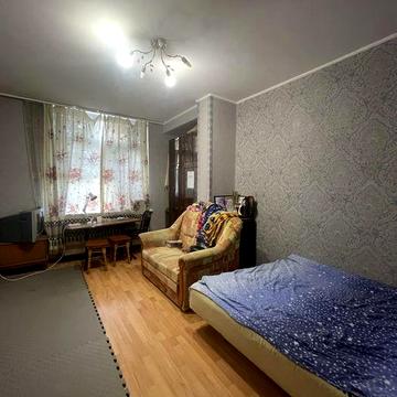 Продам однокімнатну квартиру