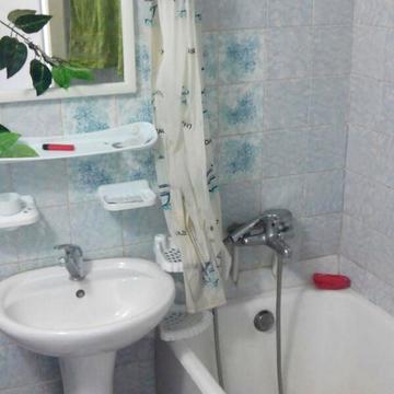 Довгострокова оренда 1к Квартира Квітки Цісик (Корольової Гулі) вулиця