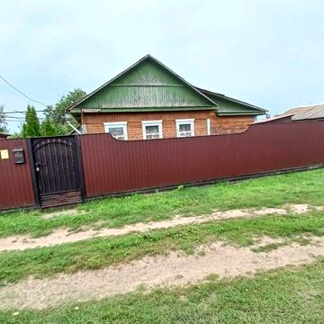 будинок у місті Городня