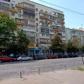 Продаж 3к квартири в центрі, вул.Велика Васильківська 112.