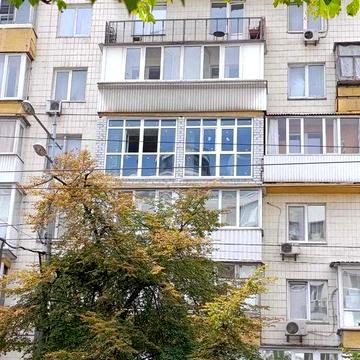 Продаж 3к квартири в центрі, вул.Велика Васильківська 112.