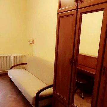 Власник продає 3к квартиру м. Звіринецька  Печерськ. Гараж 120000у.е