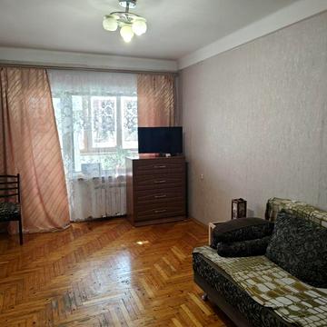 Оренда 2 кімнатної квартири Шевченківський мкрн