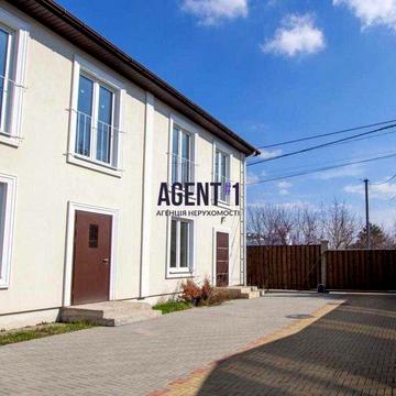 Таунхаус з ремонтом в с. Святопетрівське.