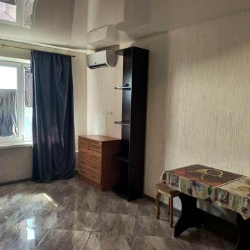 Квартира с ремонтом  и мебелью для молодой семьи