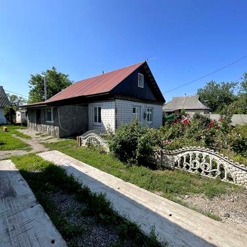 Будинок в селищі Семенівка Полтавської області