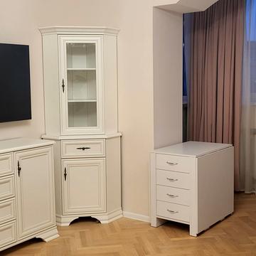 Кадетський Гай вул., 3