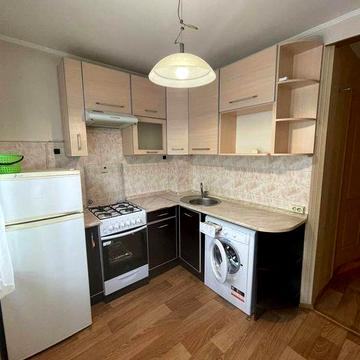 Сдам 1комнатную квартиру Гвардейцев Широненцев