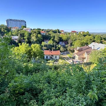 Міжгірна вул.