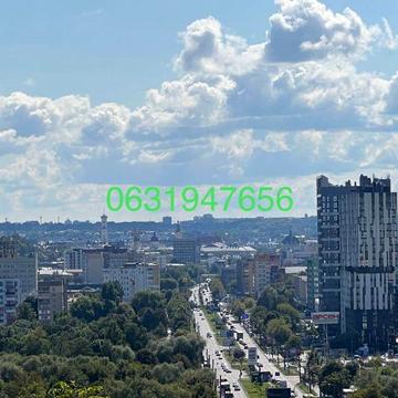 Продам видову квартиру.Без комісії ЖК Варшавська 201а