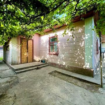 Продаж будинку  в центрі  м.Гайворон