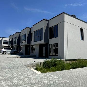 Таунхаус 130м2, боковий таунхас, боковий будиночок 130м2 від власника