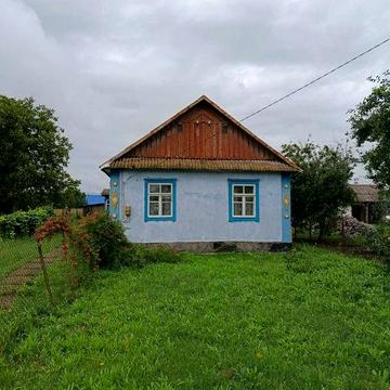Продається хата в м.Сарни