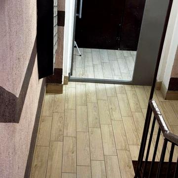 3-х кімнатна кв. на четвертому поверху у центрі Хортицького району