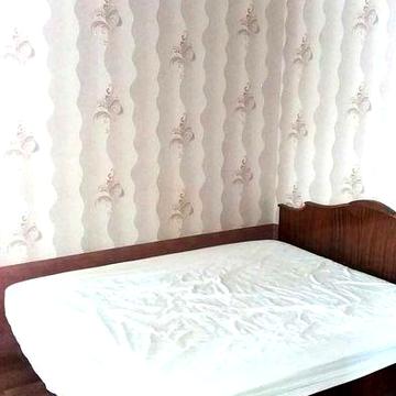 Продам 1-о комн кв 32м 5 этаж ул.Независимой Украины, центр Запорожья.