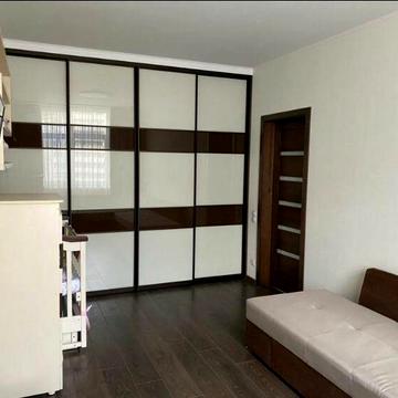 None 18500.0 UAH