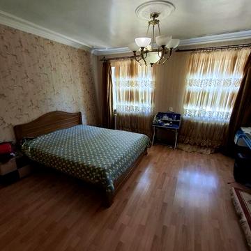 Сдам в Суворовском Р-не Слободка Декабристов(Квартира на Земле)