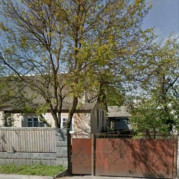 Пів будинку Коростишів вул Некрасова