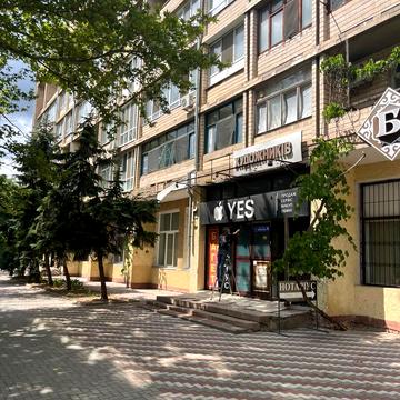 проспект Центральний, 96