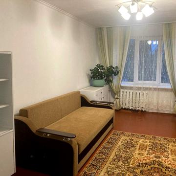 Вацлава Гавела бульв. (Івана Лепсе), 11