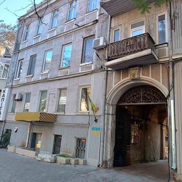 Продам 5-ком  ул.Пушкинская