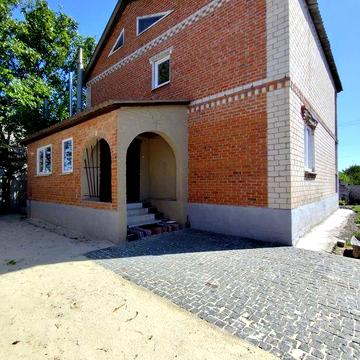 Продам будинок 250 м² у місті Валки