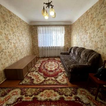 Віктора Чміленка вул. (Дзержинського), 27