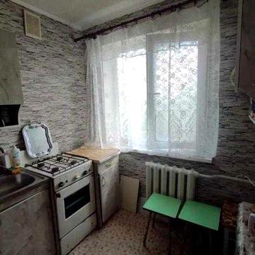 Продам 1 комнатную кв 4/5 на пр-т Байрона