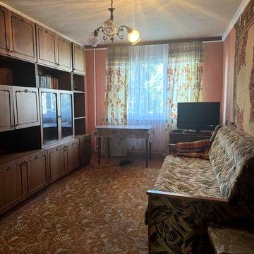 Продам 2 кімнатну квартиру на Волонтерській ( Турчанінова )