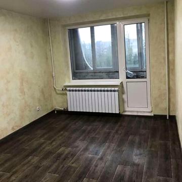 Героїв просп., 43