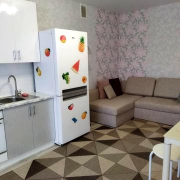 Героїв Крут вул. (Комунарів), 4/1