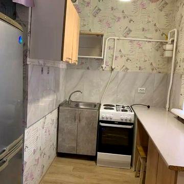 Продам 1 к квартиру Титова,Строителей