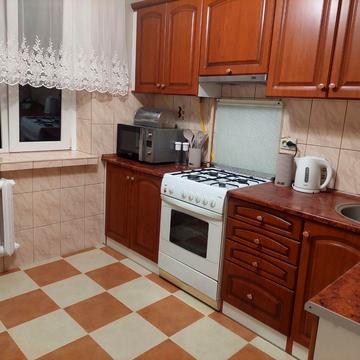 Кирила Трильовського вул., 12а