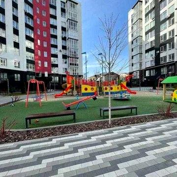 Продам Квартиру в Гатном 51кв ЖК Рідний 1