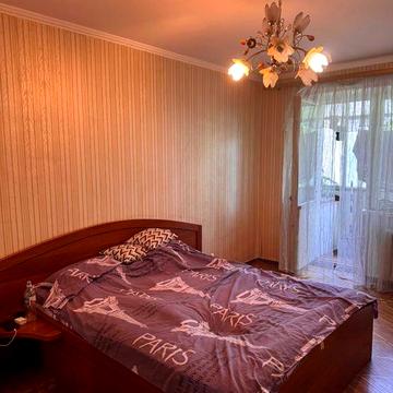 Продам двухкомнатную квартиру на Академика Филатова